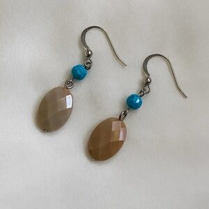 VTG Tan Oval Facet Turquoise Bead Earrings